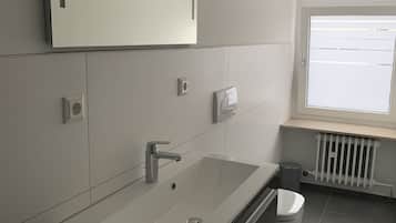 Apartment, Balcony | Sinki Bilik Mandi