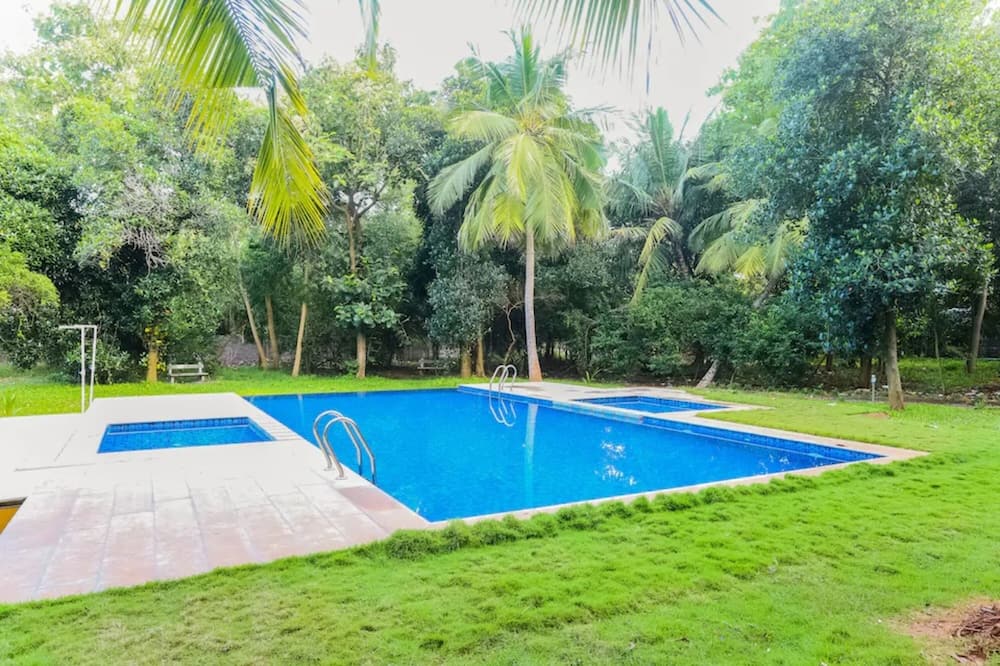 Nature Breeze Resort