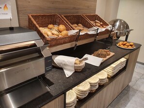 Restaurant - Hotel Garni Romantik (Fuegenberg)