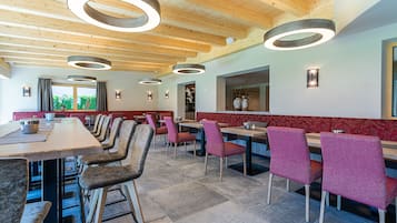 Desayuno bufé gratuito y diario