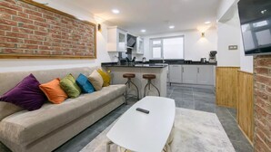 Apartment, 2 Bedrooms | Living area
