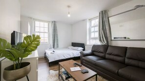 Apartment, 2 Bedrooms | Living area | 32-inch LCD TV with digital channels, TV - Deluxe Apartment - Heart Of Kings Cross (London)