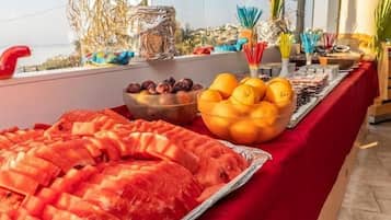 Se sirven desayunos, almuerzos y cenas