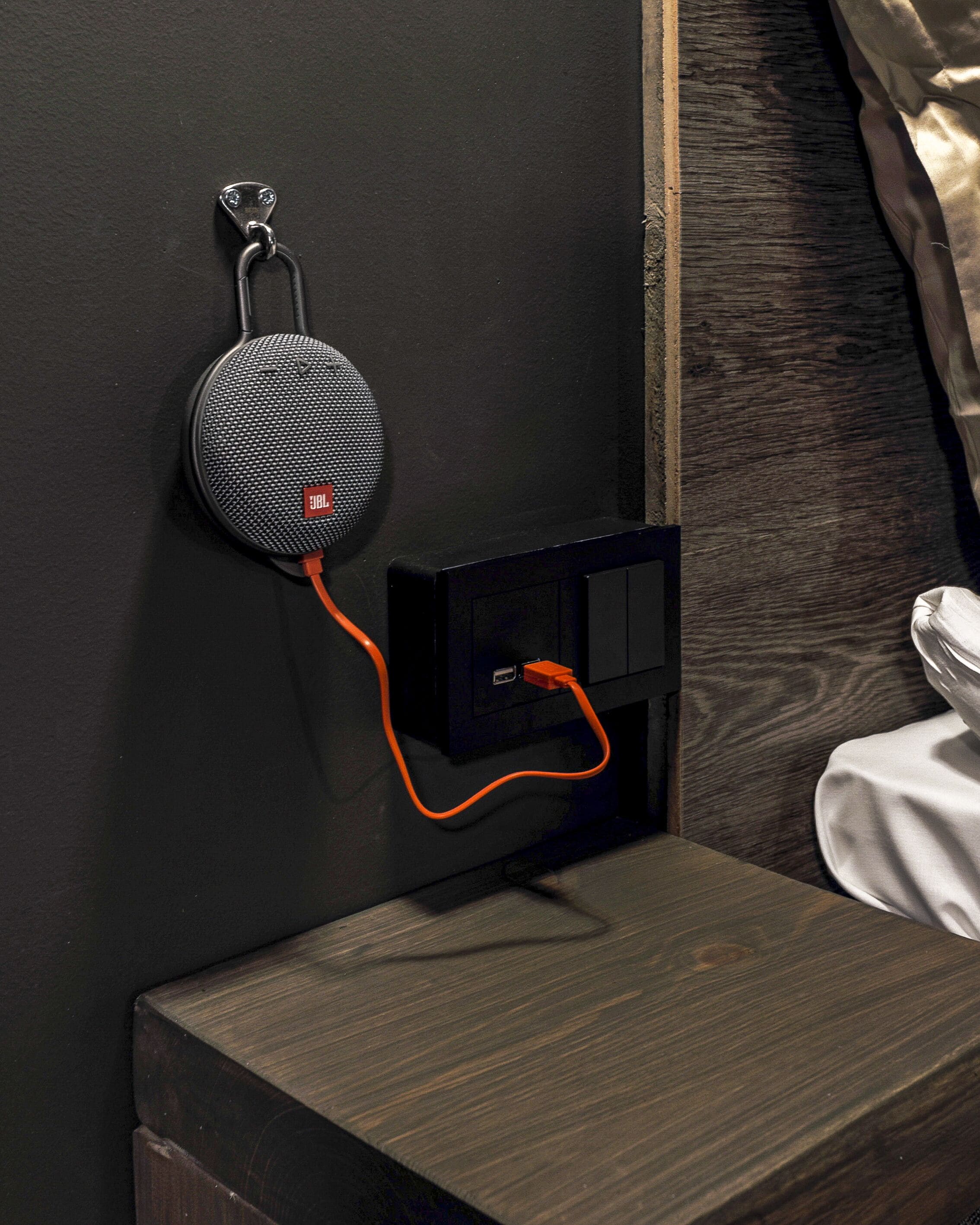 deluxe double room | individually decorated, individually furnished, desk, laptop workspace