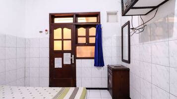 Economy Twin Room