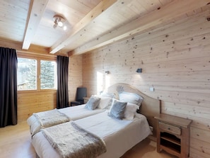 5 chambres, Wi-Fi gratuit, draps fournis