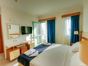 Minibar, chambres insonorisées, draps fournis