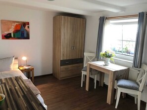 1 habitación, wifi y ropa de cama 