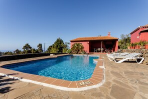 Piscina all'aperto