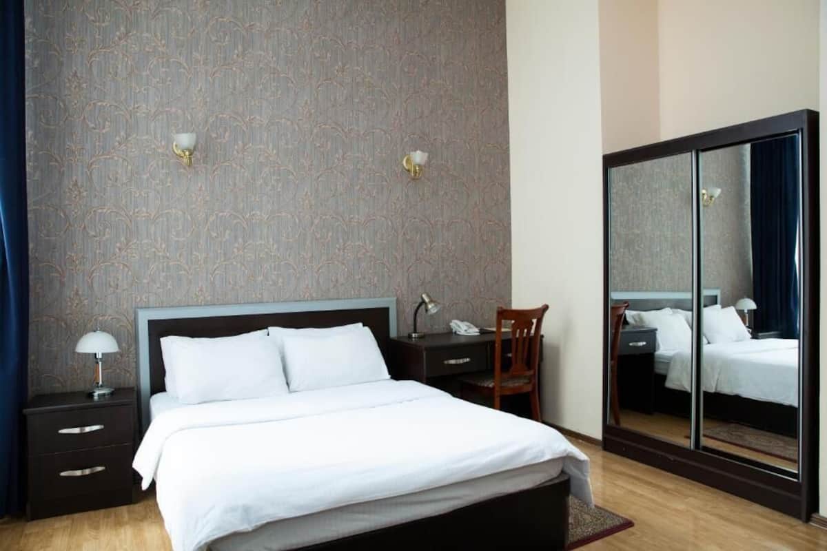 Chambre Standard Double ou avec lits jumeaux