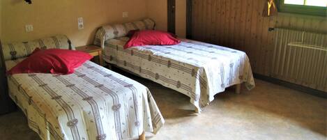 3 bedrooms, free WiFi