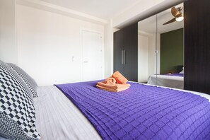 2 bedrooms, Internet, bed sheets