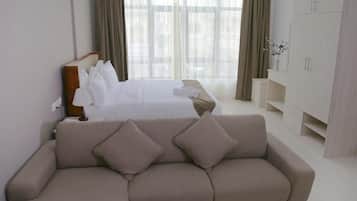 Deluxe Studio | Living area | LED TV