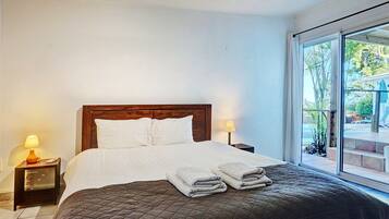 4 bedrooms, iron/ironing board, travel crib, WiFi