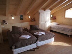 4 chambres, Wi-Fi gratuit, draps fournis