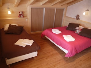 4 Schlafzimmer, kostenloses WLAN, Bettwäsche