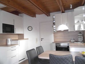 Immagine non classificata, 4 di 8, pulsante