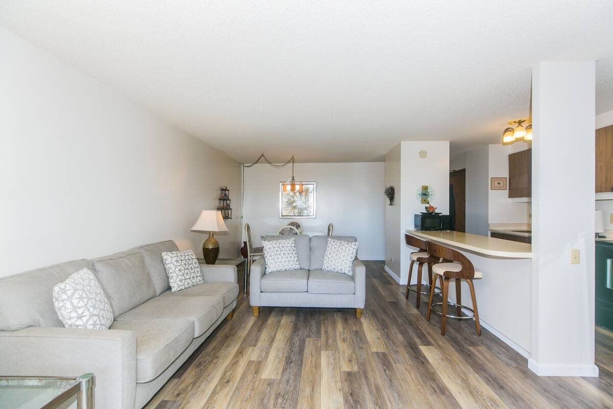 Condo, 1 Bedroom | Living area