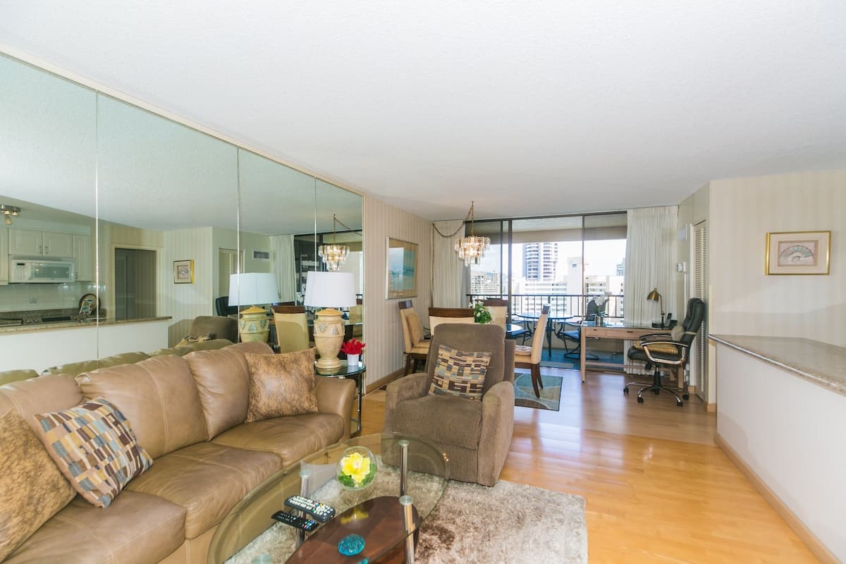 Condo, 1 Bedroom | Living area