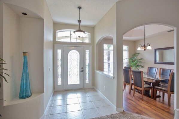 Villa, 4 Bedrooms | Interior