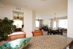 Condo, 3 Bedrooms | In-room dining