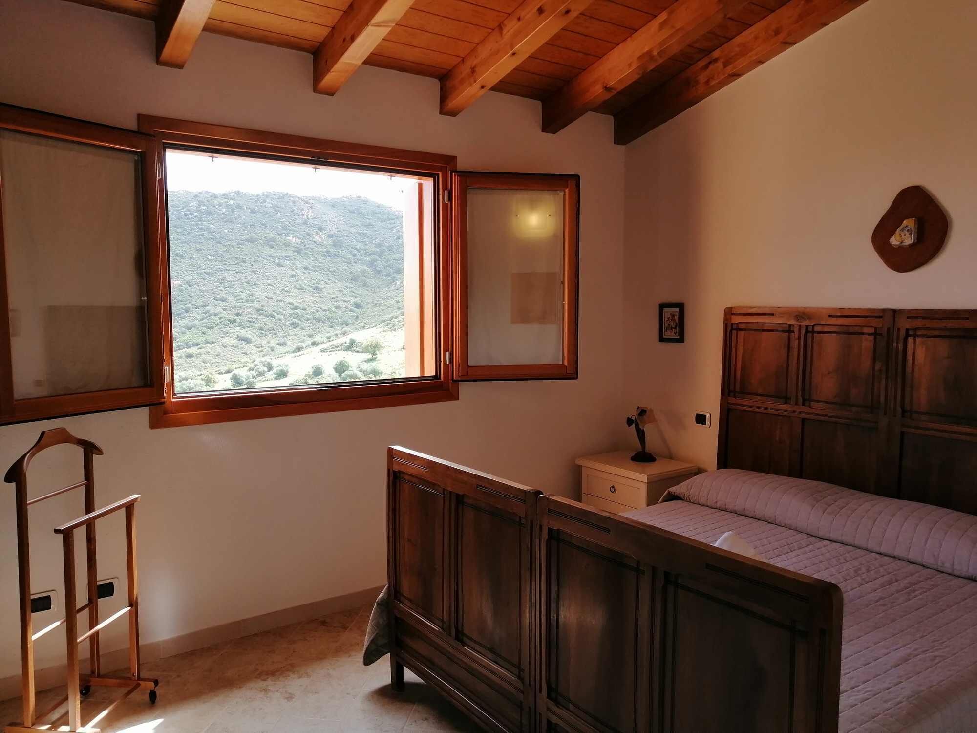 Apartamento panorâmico | 2 quartos, roupas de cama premium, individualmente decorados