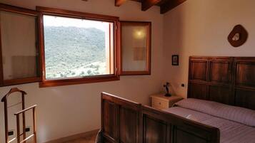 Apartamento panorâmico | 2 quartos, roupas de cama premium, individualmente decorados