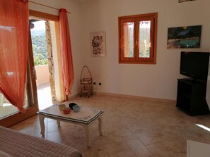 Comfort-Apartment, 2 Schlafzimmer | Wohnbereich