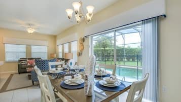 Townhome, 4 Bedrooms | Dining