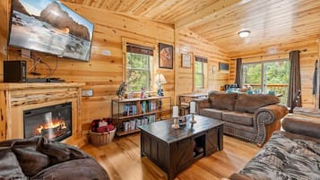 Cabin, 2 Bedrooms | Living area | TV