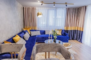 Royal-suite - balkon | Stue | LCD-tv