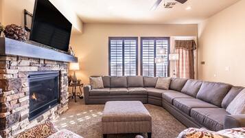 Townhome, 4 Bedrooms | Living area | Smart TV