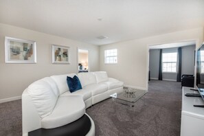 Villa, Multiple Bedrooms | Living area