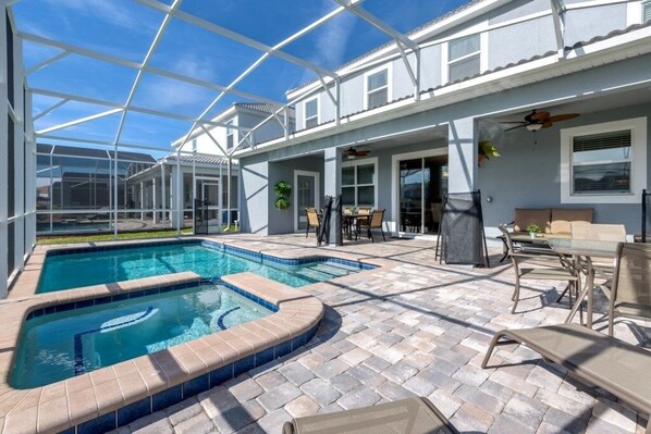 Villa, 6 Bedrooms | Exterior