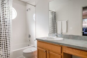 House, Multiple Bedrooms | Bathroom