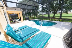 House, 4 Bedrooms | Pool