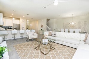 Villa, Multiple Bedrooms | Living area