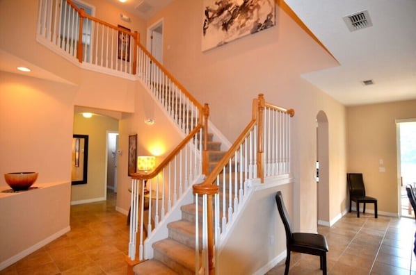 Villa, 4 Bedrooms | Interior