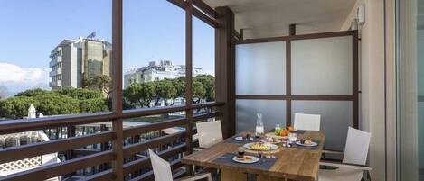 Apartamento luxo | Terraço/pátio