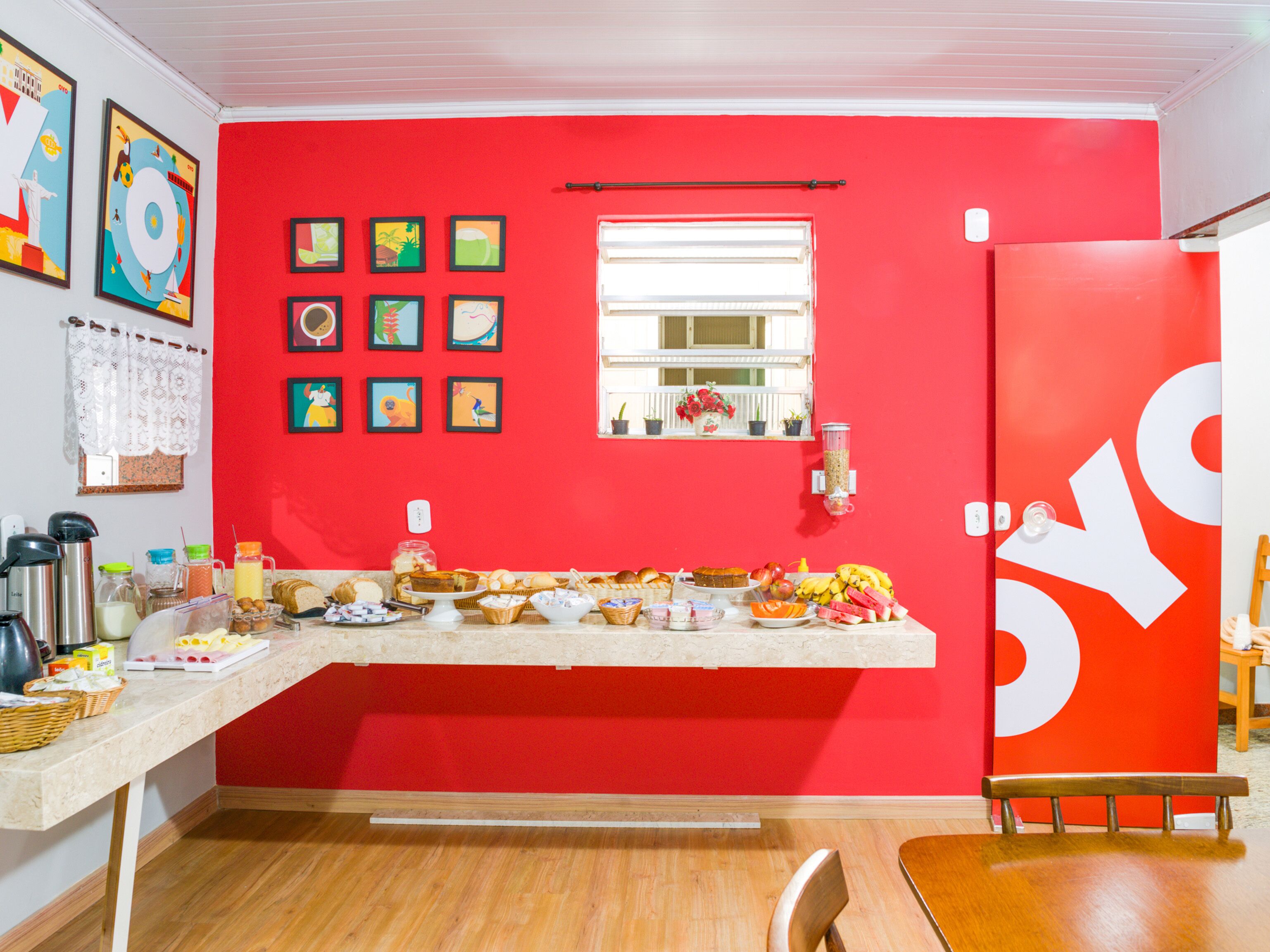 Se ofrece un desayuno bufé (15 BRL por persona)