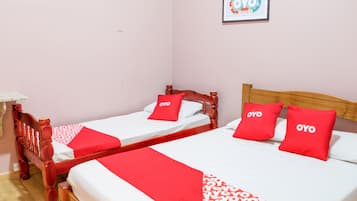 Camera tripla (1 Double bed + 1 Single bed) | Insonorizzazione, Wi-Fi gratuito