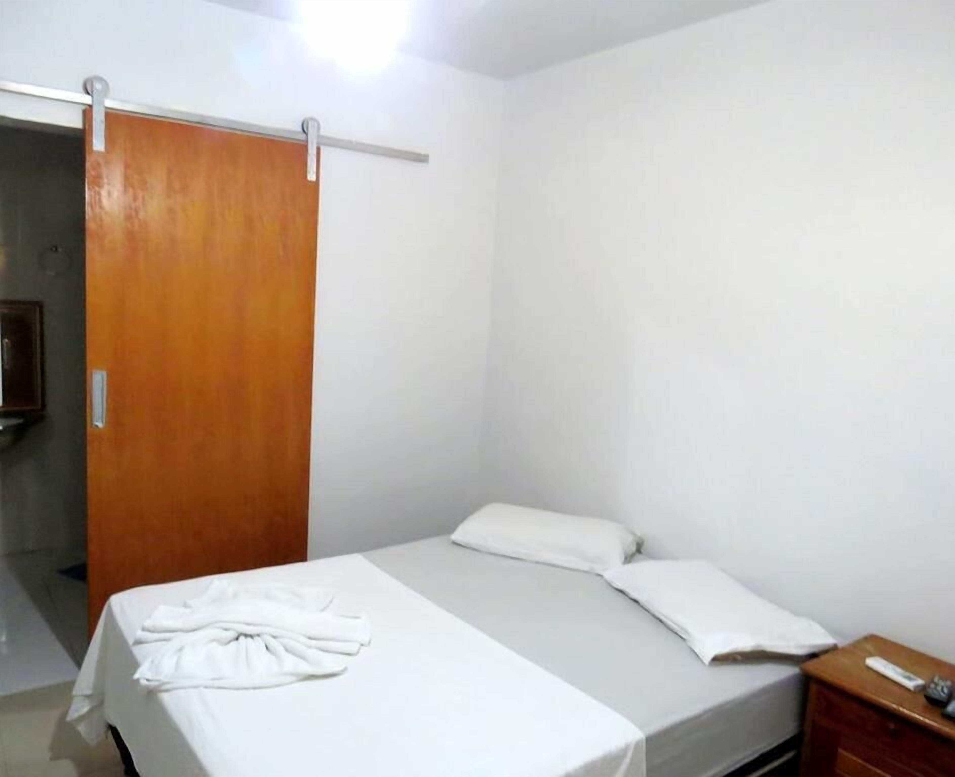 standard quadruple room | free wifi, bed sheets