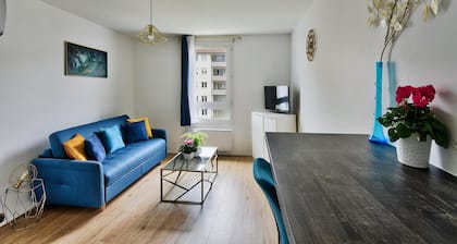 "Monplaisir", centre + parking, calme, propre, wifi, proche fac, BSB, sciences-U