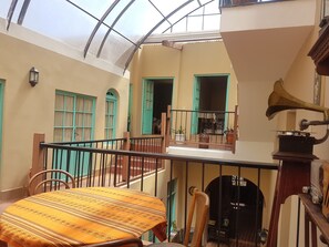 Interior detail - Hospedaje Milenio - Hostel (La Paz)