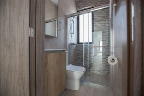 Shower, hair dryer, towels - Villa Callie, Luxury and New 3BDR Protaras Villa with Pool, Close to the Beach (Protaras)