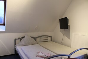 Doppelzimmer | Kostenloses WLAN, Bettwäsche