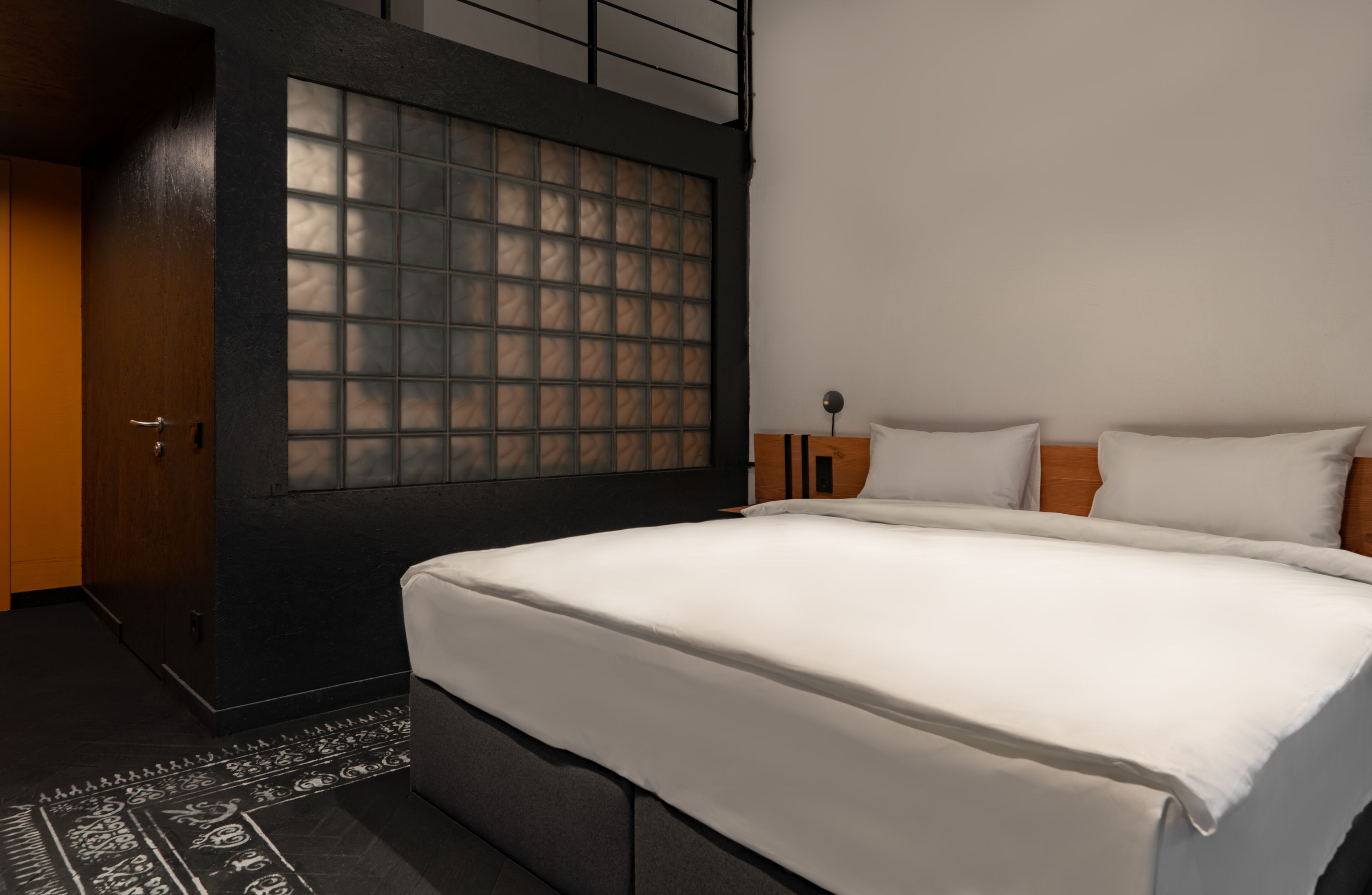 Mezzanine Family Room | Blackout drapes, iron/ironing board (on request), WiFi (free)