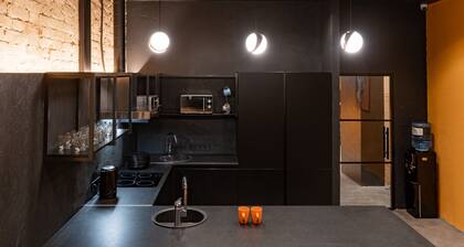 Globe Runner Rooms & Dorms