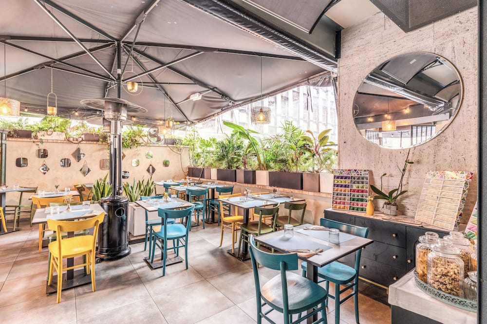 Apollo Boutique Hotel