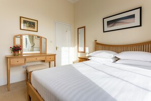 Room - Stanhope Gardens X (London)